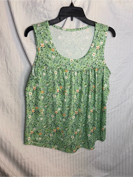 Tops - Sleeveless Green Floral Tank Top